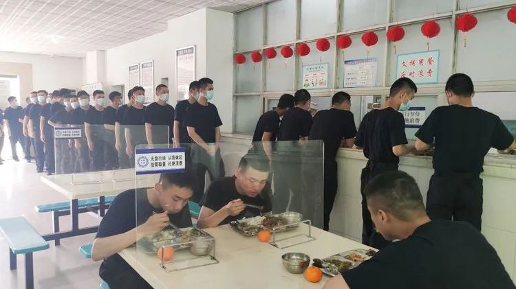 現(xiàn)代騎兵開(kāi)訓(xùn)了！(圖9)